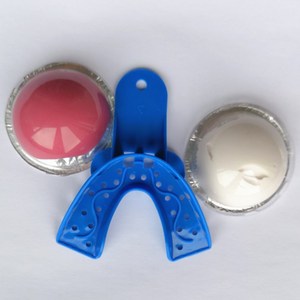 Mastic dentaire de matériaux d'empreinte pour le dentiste utilisé - Product Image 4