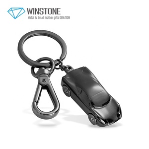 Llavero de <span class=keywords><strong>Metal</strong></span> Negro con Modelo 3D de Auto, Regalo Promocional con Diseño Gratuito en Forma de Auto - Product Image 2