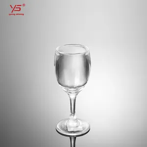Nouveau design incassable en plastique usine de verre de vin pour vente