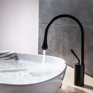 جديد تصميم أسود المطبخ النحاس صنبور مصرف بار صنبور مياه للمطبخ بمقبض واحد صنبور