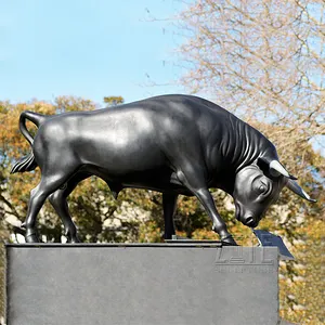 Professionale bronzo fonderia in ottone fighting bull statua corrida scultura