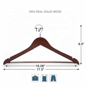 Colgador de madera maciza para exhibición de tienda, colgador de ropa personalizado de 17,5 pulgadas - Product Image 5