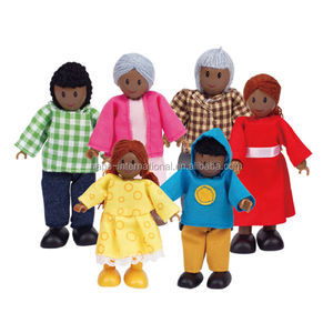 <span class=keywords><strong>Hape</strong></span> Personnage En Bois/<span class=keywords><strong>Maison</strong></span> De <span class=keywords><strong>Poupée</strong></span> Figure/Semblant Jouer Famille Africaine - Product Image 1