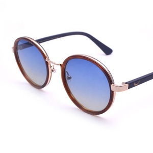 Mayorista de China TR90 de distribuidor de <span class=keywords><strong>gafas</strong></span> de sol Rosa <span class=keywords><strong>gafas</strong></span> de sol <span class=keywords><strong>polaroid</strong></span> vintage <span class=keywords><strong>gafas</strong></span> de sol - Product Image 3