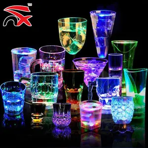 Naduoxin — gobelet LED multicolore avec liquide activé, torche, tasse à boire, cool, lumineux, gobelet