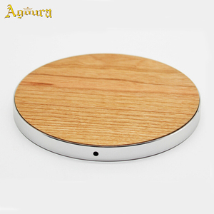 Chargeur de téléphone sans fil Qi en bois avec logo personnalisé, accessoires pour téléphone portable, station de charge portable - Product Image 3