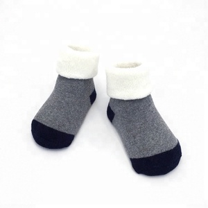 Écologique Enfants Haute Qualité Hiver Épais Coton Chaussons Bébé garçon Chaussettes - Product Image 1