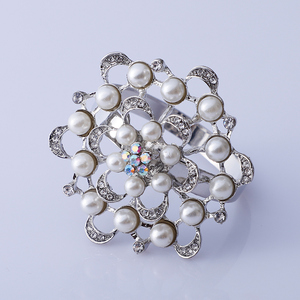 2019 New Collection Crystal Rhinestone <strong>Napkin</strong> <strong>Rings</strong> for Weddings, Rhinestone Brooch <strong>Napkin</strong> <strong>Rings</strong>< - Product Image 4