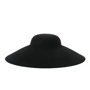 新的复古别致大帽檐圆顶毡帽与黑色蝴蝶结