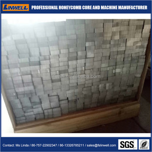 Isolation acoustique décoratif chaude de soudage panneau <span class=keywords><strong>alvéolaire</strong></span> en aluminium pour plafond suspendu - Product Image 3
