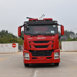 <span class=keywords><strong>Camion</strong></span> de lutte contre l'incendie d'<span class=keywords><strong>aéroport</strong></span> japonais Isuzu, réservoir de poudre de mousse d'eau <span class=keywords><strong>camion</strong></span> de pompiers usine prix de vente direct - Product Image 4