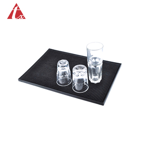Profession usine personnalisé n'importe quelle forme caractère logo écologique pvc souple tapis de bar saphir Époxy bar tapis - Product Image 2
