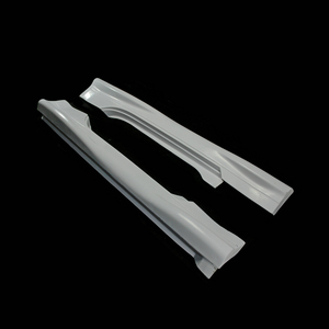 Faldones Laterales de Fibra de Vidrio FRP Versión Nis 1 para Nissan 350Z - Product Image 3