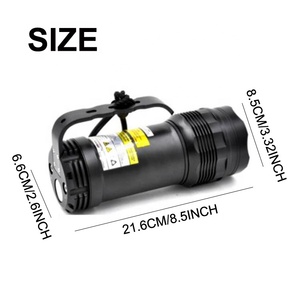 Torcia Subacquea Professionale 100M, Lampada Subacquea Portatile Ricaricabile con 7 LED, Luce per Immersioni Ultra Potente - Product Image 5