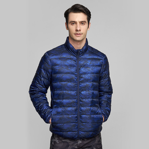 Personnalisé OEM ultra lumière vers le bas veste <span class=keywords><strong>d</strong></span>'<span class=keywords><strong>hiver</strong></span> en plein air <span class=keywords><strong>manteau</strong></span> hommes vers le bas jaket - Product Image 4