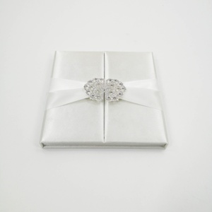Vente chaude Élégante En Soie Blanche De Luxe En Carton Boîtes <span class=keywords><strong>D</strong></span>'<span class=keywords><strong>invitation</strong></span> De Mariage Avec Noeud Et Boucle - Product Image 1