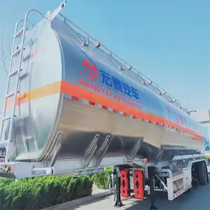 Brandstof Tanker Trailer Transporteren Diesel, Benzine, Chemische Vloeistof met Verschillende Capaciteiten