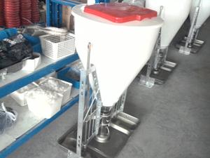 Mangiatoia in plastica mangiatoia automatica maiale