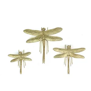 Decoração de parede de resina insetos de ouro, dragonfly