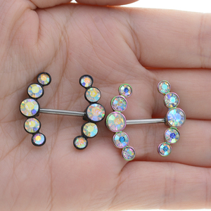 Sexy Piercing al Capezzolo Trasparente con Cristalli Colorati a Forma di Cuore, Barrette per Piercing Corporeo Femminile - Product Image 3