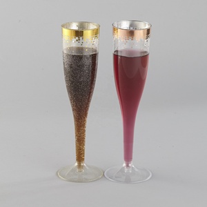 <span class=keywords><strong>Pas</strong></span> <span class=keywords><strong>cher</strong></span> longue tige vin tasse/verre grillage flûtes <span class=keywords><strong>à</strong></span> <span class=keywords><strong>champagne</strong></span> verres/or jante 6.5oz flûtes <span class=keywords><strong>à</strong></span> <span class=keywords><strong>champagne</strong></span> - Product Image 5