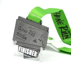 Personalizado nuevo diseño brillo correr <span class=keywords><strong>la</strong></span> mangle planchadora de aleación de zinc de <span class=keywords><strong>la</strong></span> medalla - Product Image 4