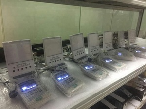 Ngân Hàng 4 Nút Dịch Vụ Khách Hàng Điện Tử Vui Vẻ Hoặc Không Phản Hồi Đánh Giá Thiết Bị Đầu Cuối/Đánh Giá Sự Hài Lòng Của Khách Hàng - Product Image 3