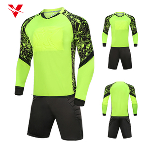 Wholesale goalkeeper soccer jersey with sponge high quality wholesale soccer jerseys - Product Image 3