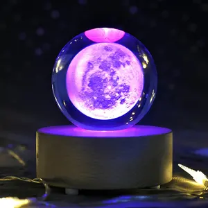 Groothandel Populaire Goedkope Aangepaste Gepersonaliseerde Zonnestelsel Glas Bal 3D Verlichting Up Galaxy Crystal Ball Led Black Base Decor
