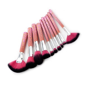 Las señoras <span class=keywords><strong>Rosa</strong></span> maquillaje delicado accesorios maquillaje cepillo negro cepillo 10 piezas, juego <span class=keywords><strong>de</strong></span> brochas <span class=keywords><strong>de</strong></span> maquillaje - Product Image 2