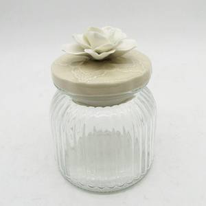 Pot à <span class=keywords><strong>confiture</strong></span> en verre transparent de qualité alimentaire avec couvercle en céramique en forme de fleur - Product Image 1