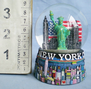 Globo de Nieve Decorativo Personalizado con la <span class=keywords><strong>Estatua</strong></span> de la <span class=keywords><strong>Libertad</strong></span>, Recuerdo de Nueva York - Product Image 5