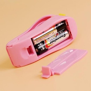 Mini Portable Plastic Packing Bag Heat Sealing Machine Sealer <strong>Tool</strong> Home <strong>Kitchen</strong> Seal Supplies Candy Color <strong>Kitchen</strong> <strong>Gadget</strong> - Product Image 4
