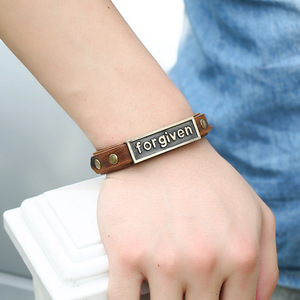 Pulsera de Cuero Genuino Grabable Personalizada, Brazalete Vintage de Piel de Vaca, Regalo - Product Image 3