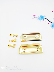 2019 New <strong>Best</strong>-Selling 10 cm Brass Bronze Finish Flat <strong>Metal</strong> <strong>Clipboard</strong> Clip Wood Board 120m Office Usage Magnet Guangdong Supplier - Product Image 6