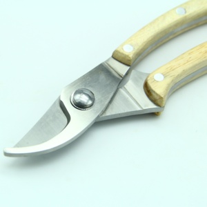 Mango de madera de acero inoxidable <span class=keywords><strong>tijeras</strong></span> de jardín podadora - Product Image 5