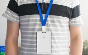 جهاز إرسال إشارات BLE 5.0 بتقنية Nordic على شكل بطاقة ائتمان، مدى 100 متر، معتمد من CE وROHS وFCC، من شركة MOKO لإدارة الموظفين - Product Image 5