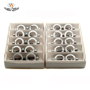 Precio barato oftálmico Ouclus marco <span class=keywords><strong>de</strong></span> prueba optometría Examen <span class=keywords><strong>de</strong></span> la <span class=keywords><strong>vista</strong></span> <span class=keywords><strong>gafas</strong></span> <span class=keywords><strong>de</strong></span> prueba <span class=keywords><strong>de</strong></span> pupila con distancia fija PD 52mm- 70mm - Product Image 1