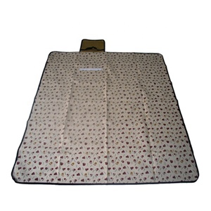 Gros chine usine <span class=keywords><strong>pas</strong></span> <span class=keywords><strong>cher</strong></span> plage grand portable étanche pique-nique couvertures - Product Image 4