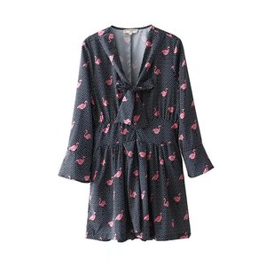 Européen et Américain Dos Nu V cou de femmes de mode d'impression de court salopette - Product Image 1
