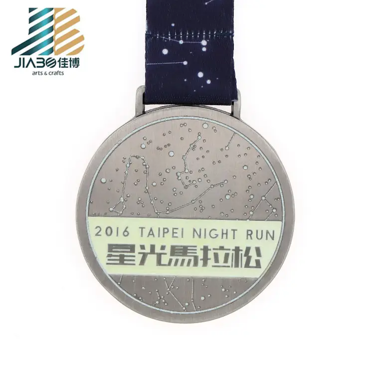 Venta caliente sociedad medallas para maratón medallón conmemorativo en línea