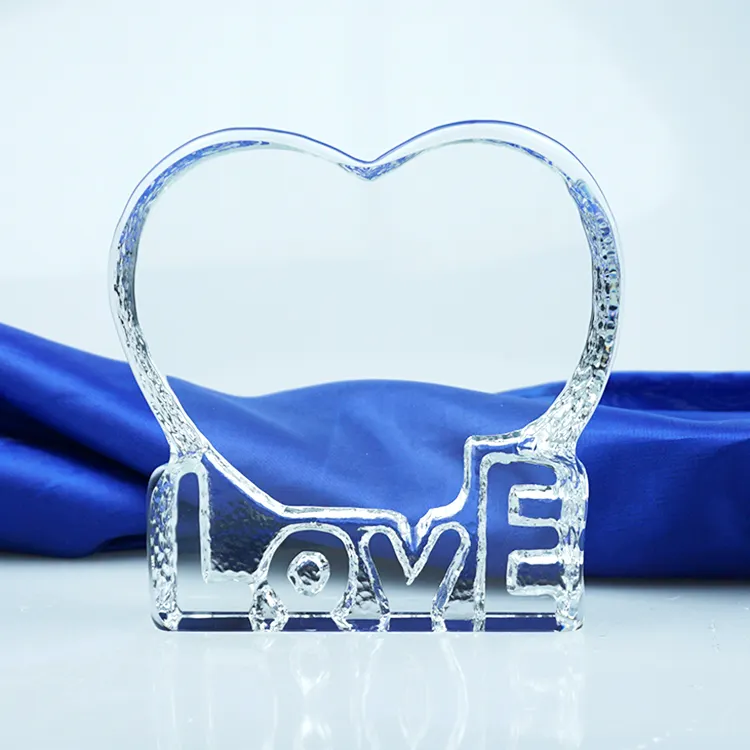 Herzform Kristall Liebe Eisberg für Valentinstag und Hochzeits geschenke Bilds tein