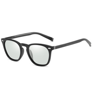 TR90 Polarized Photochromic UV400 धूप का चश्मा ड्राइविंग मछली पकड़ने के लिए गोल्फ के लिए दिन और रात - Product Image 5