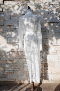 <span class=keywords><strong>Vestiti</strong></span> delle donne 2019 Vestito Dalla Spiaggia di Estate Tunica Sexy Vede Attraverso Il Merletto Bianco A Maniche Lunghe Con Cintura Wrap Dress Robe De Plage sarong - Product Image 3