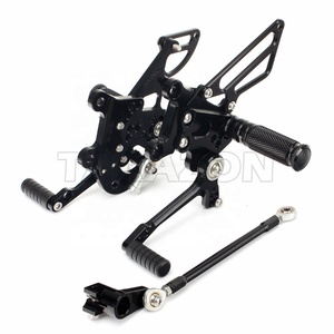 moto cnc lega di alluminio di alta qualità serie posteriore poggiapiedi per aprilia <span class=keywords><strong>RSV</strong></span> 1000 r fabbrica - Product Image 2