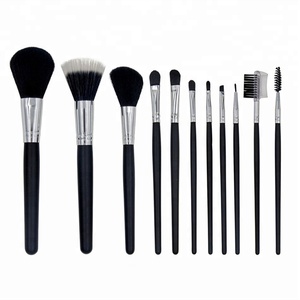 11 pcs Brosses faire des séries up kit cils lèvres <span class=keywords><strong>teint</strong></span> poudre eye shadow brow eyeliner <span class=keywords><strong>maquillage</strong></span> brush set cosmétiques - Product Image 2