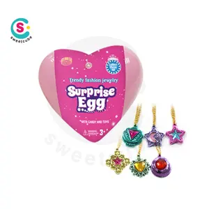 Hot sell heart shape surprise heart candy Valentine candy toy