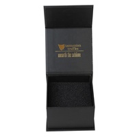 Boîte cadeau magnétique de luxe en carton métallisé pliable personnalisée avec inserts en mousse