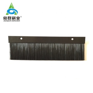 Alluminio Davanzale Del Spazzole di Fondo <span class=keywords><strong>Porta</strong></span> Spazzatrice Weatherstrip <span class=keywords><strong>Sotto</strong></span> La <span class=keywords><strong>Porta</strong></span> - Product Image 5