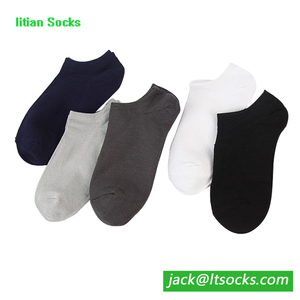 JD0020 primavera y el verano de fibra de bambú de Color puro boca luz barco calcetines hombres calcetines de diseño - Product Image 1